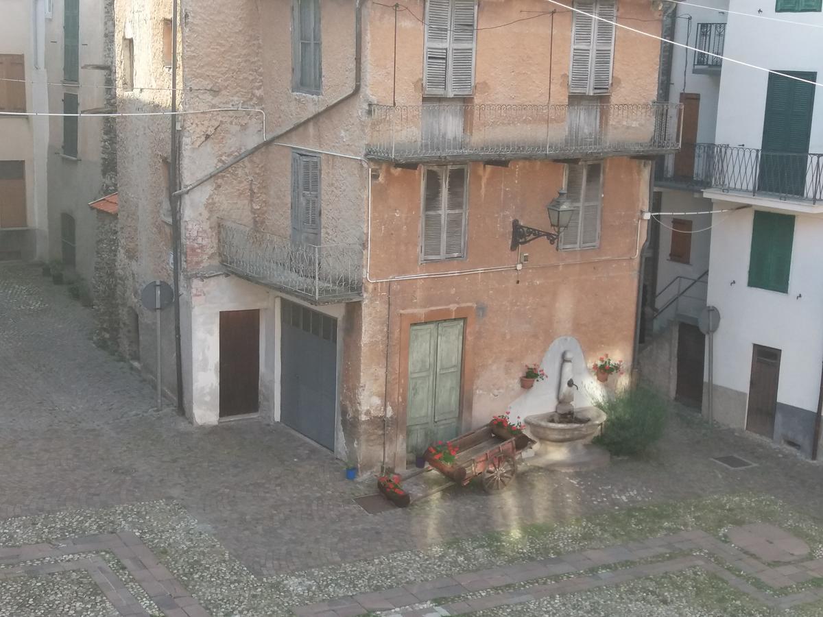 Casa Azzurra Ormea Acomodação com café da manhã Exterior foto
